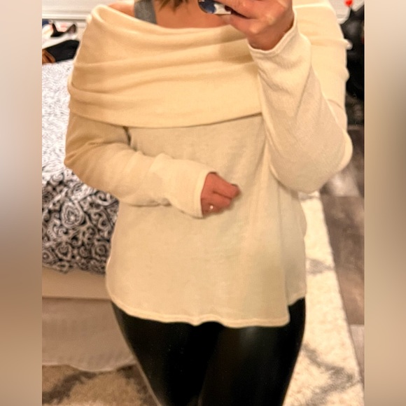 Out from under for urban outfitters cream sweater - Picture 5 of 5
